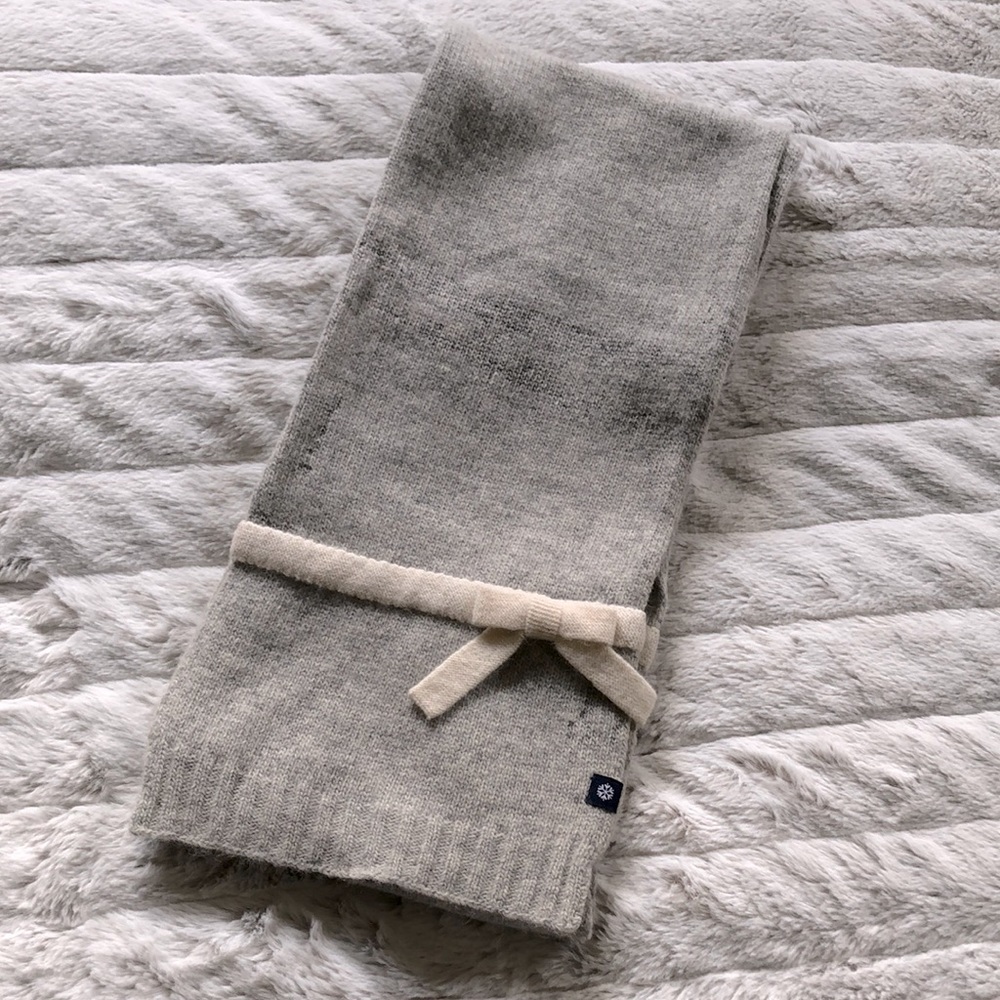 Gap wool angora blend scarf